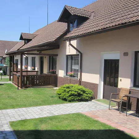 Valuv Dvur Mastal